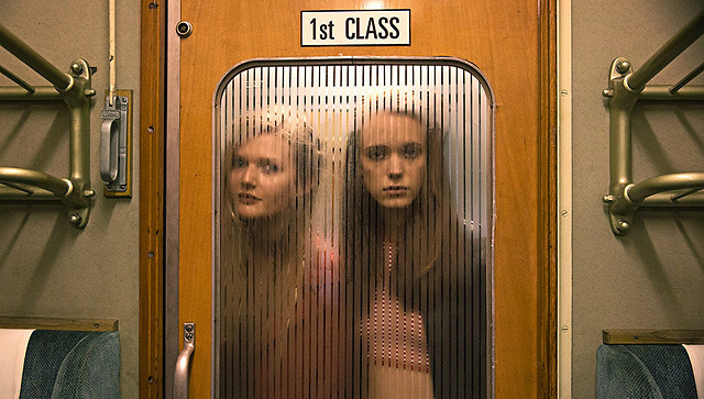 ニンフォマニアック　NYMPHOMANIAC　監督　ラース・フォン・トリアー　キャスト　シャルロット・ゲンズブール、ステラン qqffhab Amazon.co.jp: 【映画パンフレット】 ニンフォマニアック NYMPHOMANIAC